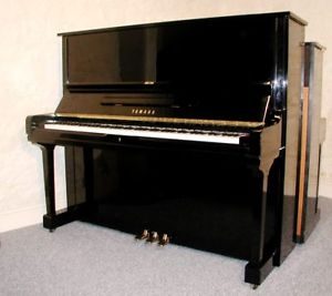 Yamaha-U3E-Upright-Piano